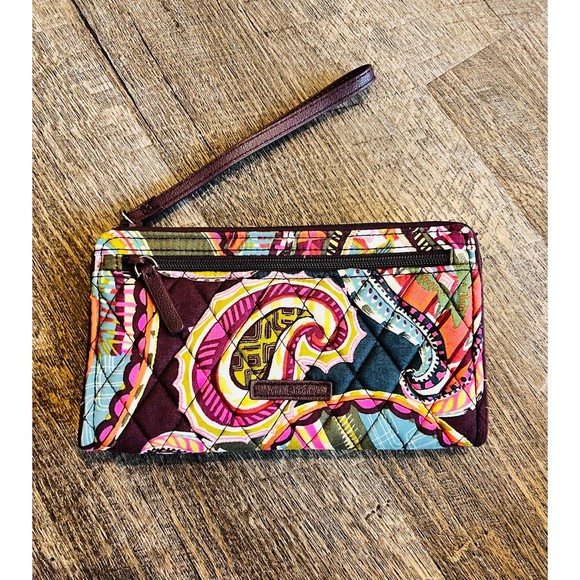 Vera Bradley Handbags - Vera Bradley Heirloom Paisely Wristlet Wallet